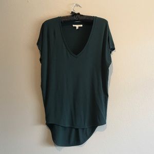Green V-Neck Hi-Lo Short Sleeve London Tee